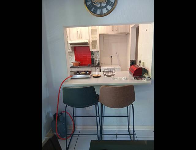 2 BEDROOM APARTMENT TO LET IN NORTH RIDING